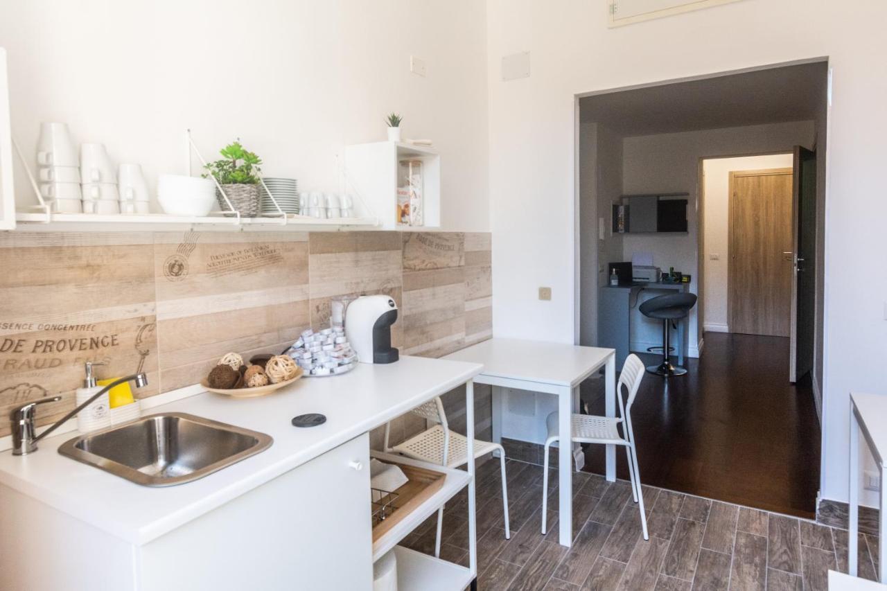 Shine House 3* Rom